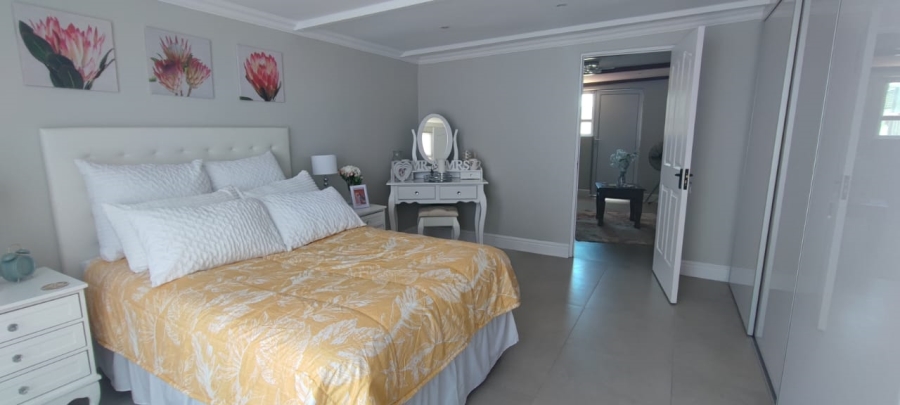 4 Bedroom Property for Sale in Strandfontein Village Western Cape